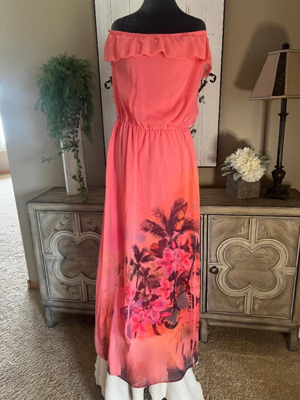NWT Maxi Dress Strapless Resort Vacation Beach Sun/Summer Dress -Size Large